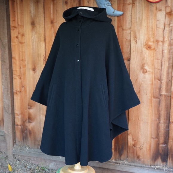 Vintage Black Hooded Wool Cape Button Down Made In France OS - Picture 8 of 17